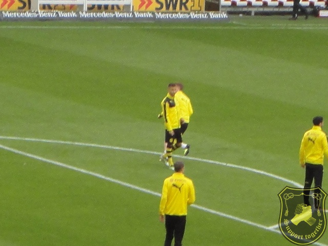 Stuttgart-BVB 23.04.16 037.JPG