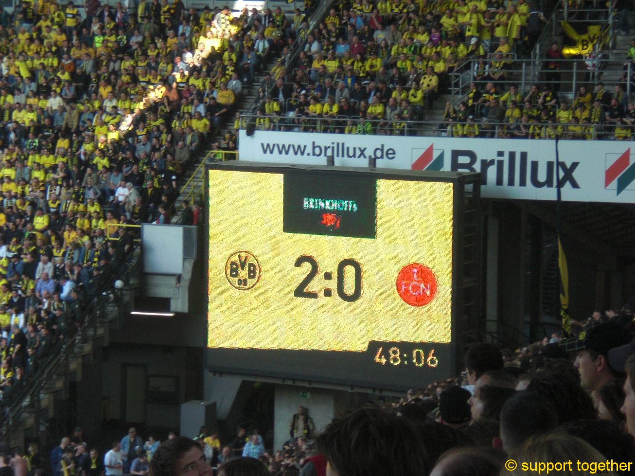bvb-nuernberg-30-04-11-deutscher-meister-10.jpg
